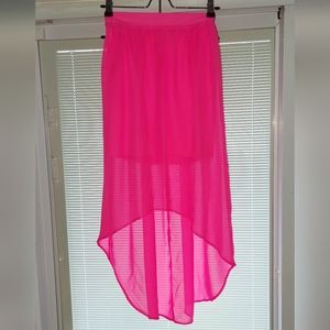 Neon pink high low skirt size xs, brand no boundries